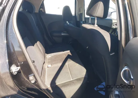 2017 Nissan Juke S z USA, uszkodzony, nr VIN JN8AF5MR6HT705506